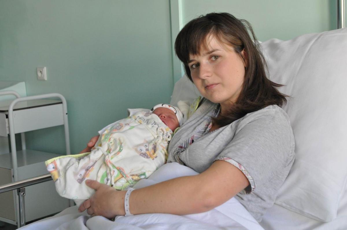 Chłopczyk urodził się w samochodzie na ulicy