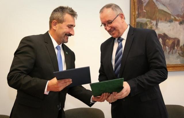 Zyskali węgierskiego partnera