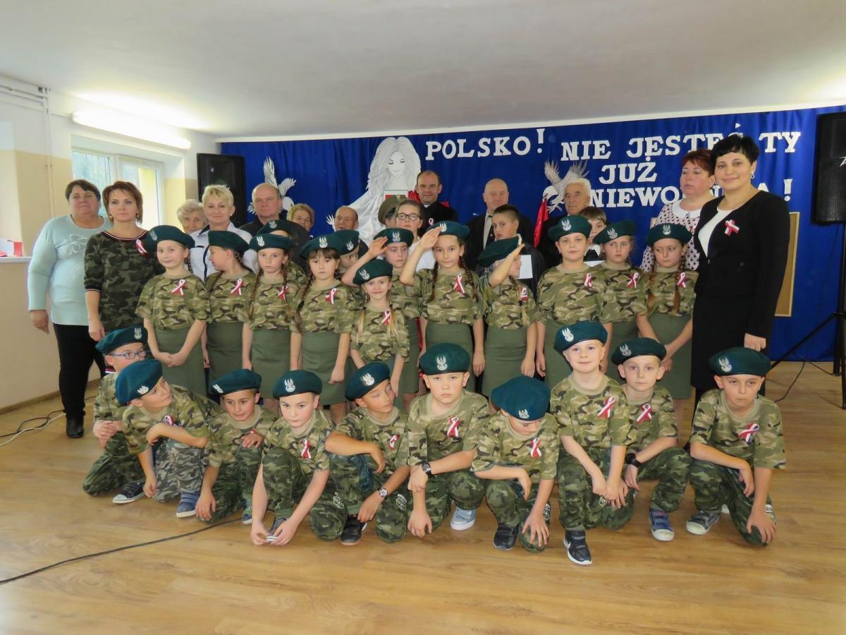 Zdali egzamin z patriotyzmu