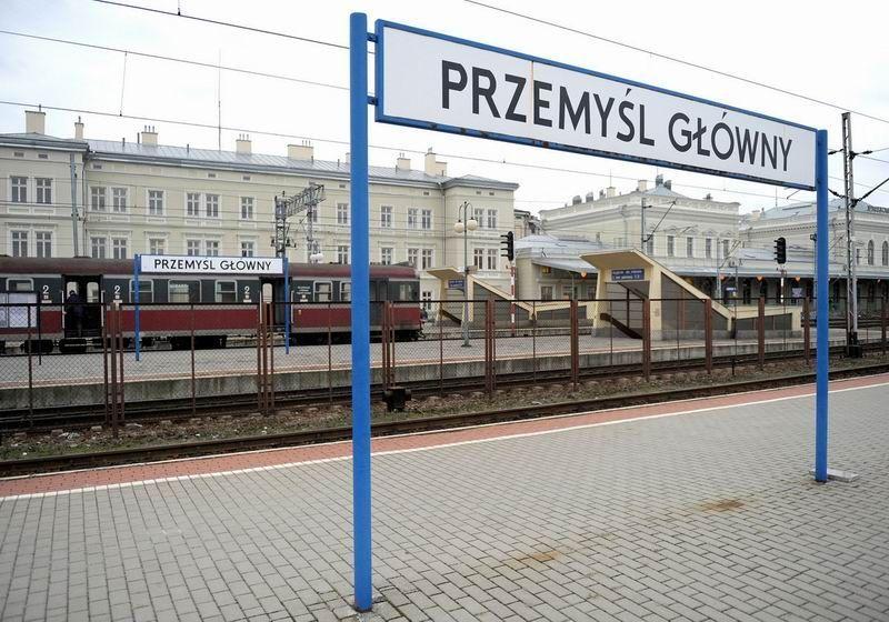Dobre wiadomości dla podróżnych. Od grudnia przybędzie połączeń