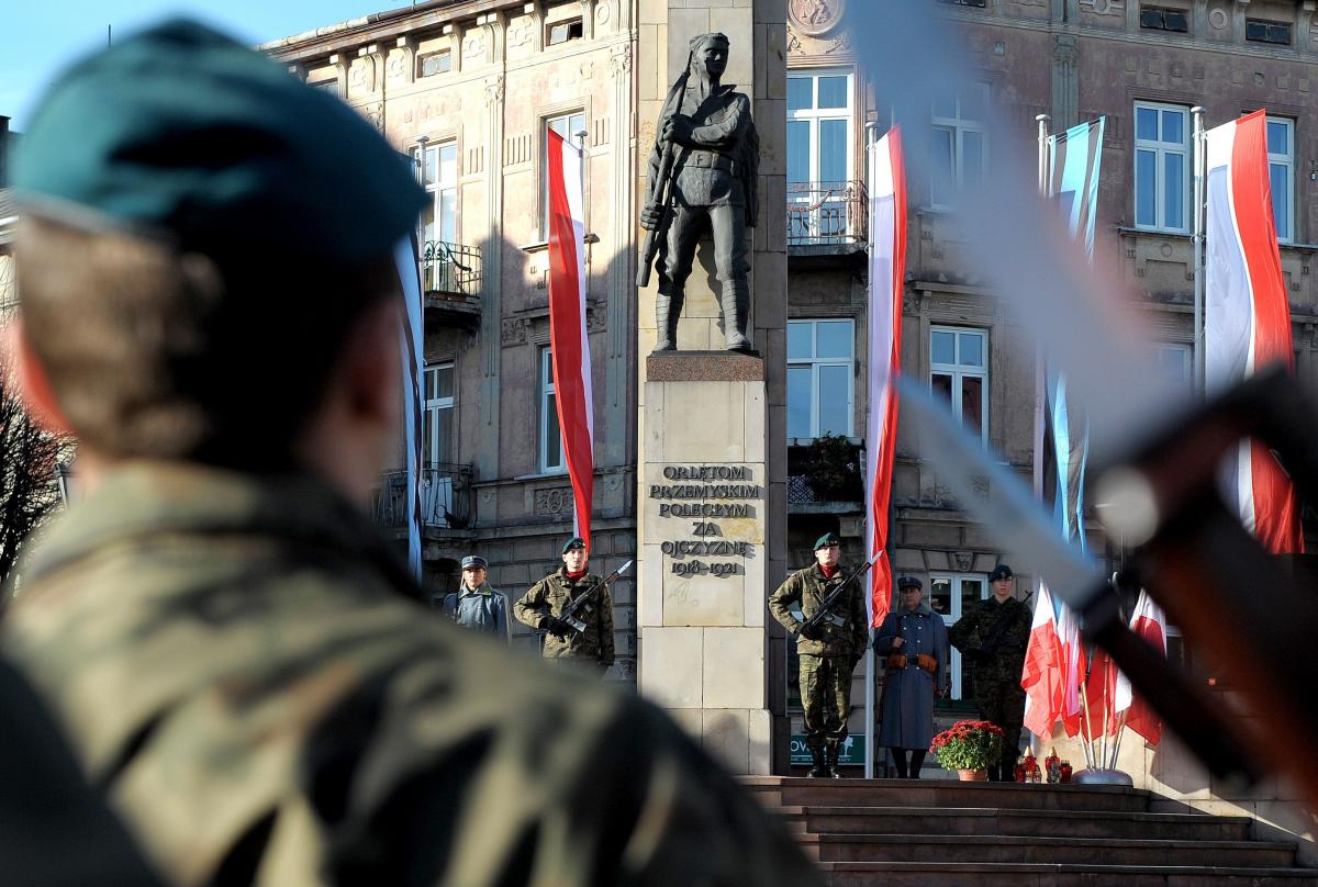 Tylko rok do okrągłej rocznicy odzyskania niepodległości