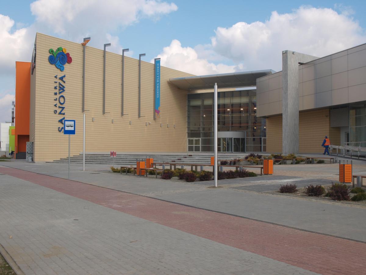 Zmiana organizacji ruchu przy galerii