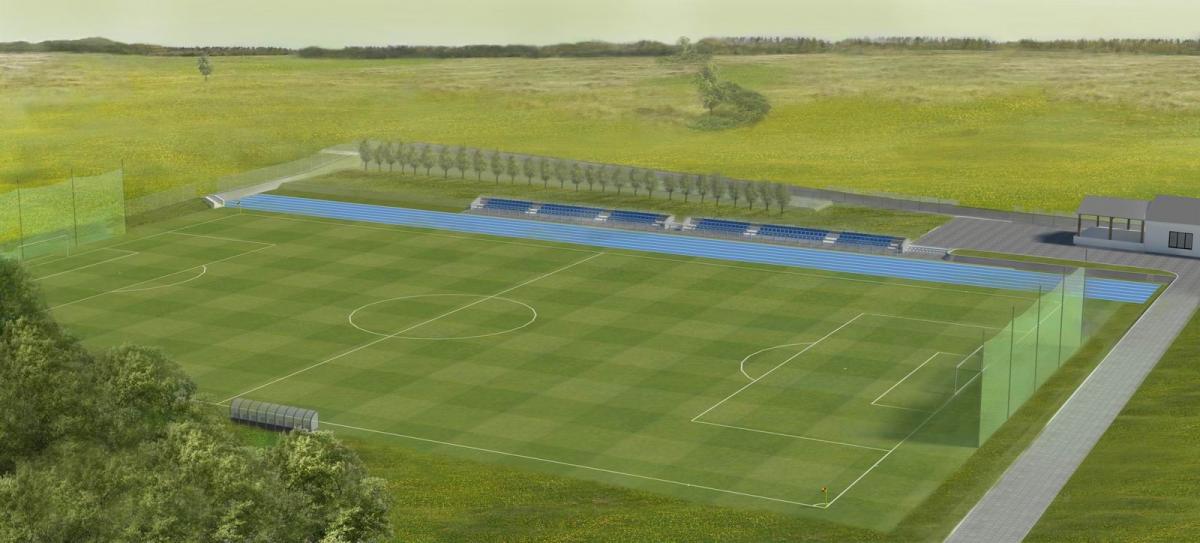 Budowa stadionu stoi od wielu miesięcy. Czy gmina nie straci dofinansowania? [WIZUALIZACJA]