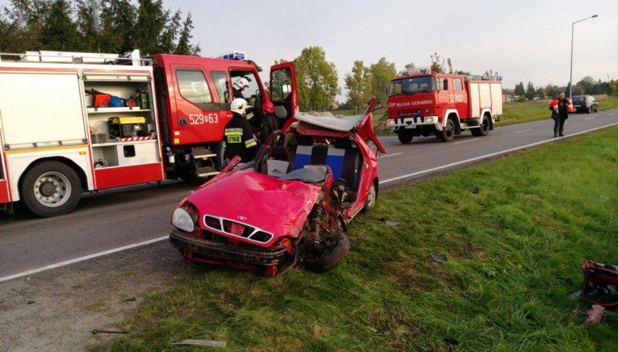 Wypadek w Adamówce. Poważnie ranny 20-latek. Ruch wahadłowy [ZDJĘCIA]