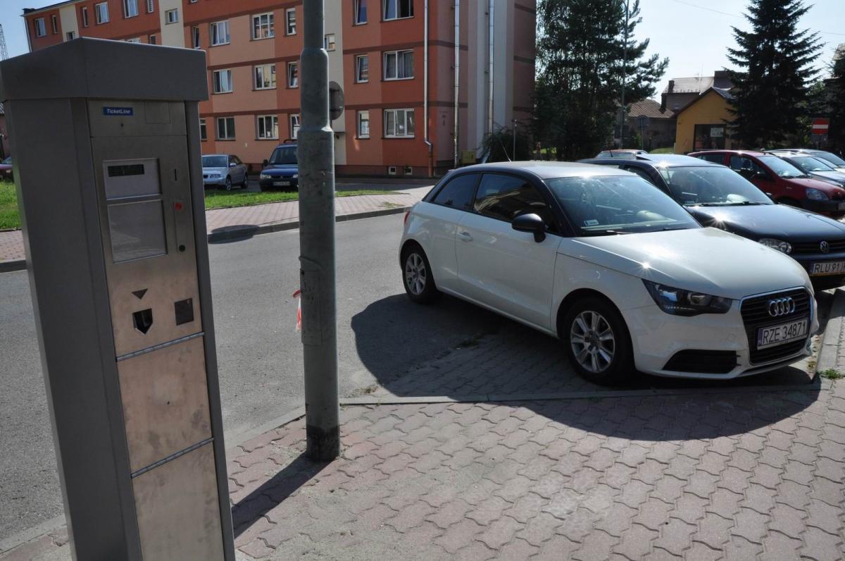 Od dzisiaj funkcjonuje Strefa Płatnego Parkowania