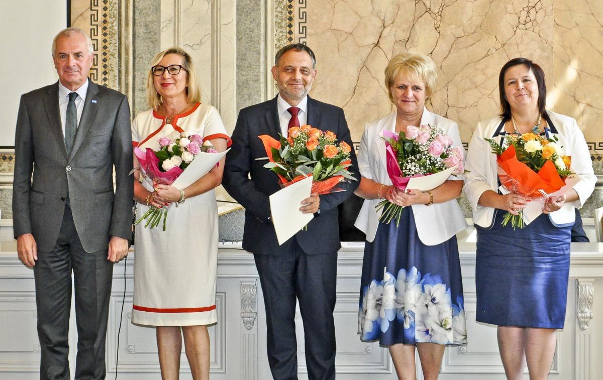 Nauczycielskie pożegnania, powitania, nominowania