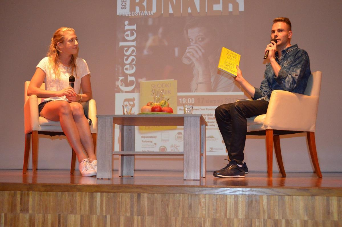 Lara Gessler, córka popularnej restauratorki, na przemyskiej Scenie Bunkier