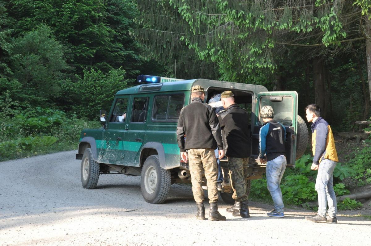 Zatrzymano grupy nielegalnych imigrantów z Pakistanu i Tadżykistanu