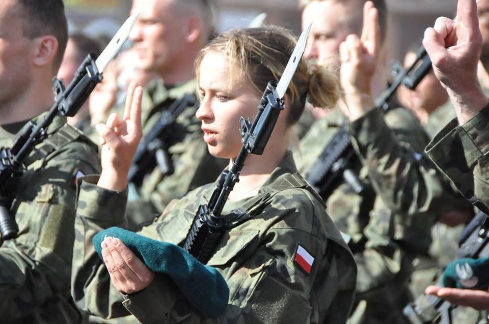 Przysięga terytorialsów na jarosławskim Rynku [ZDJĘCIA]