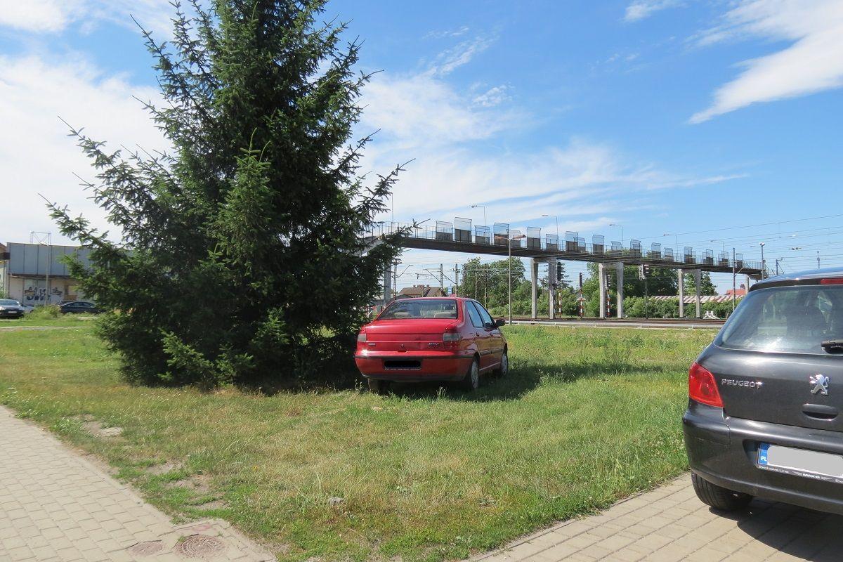 Powstanie parking przy dworcu PKP