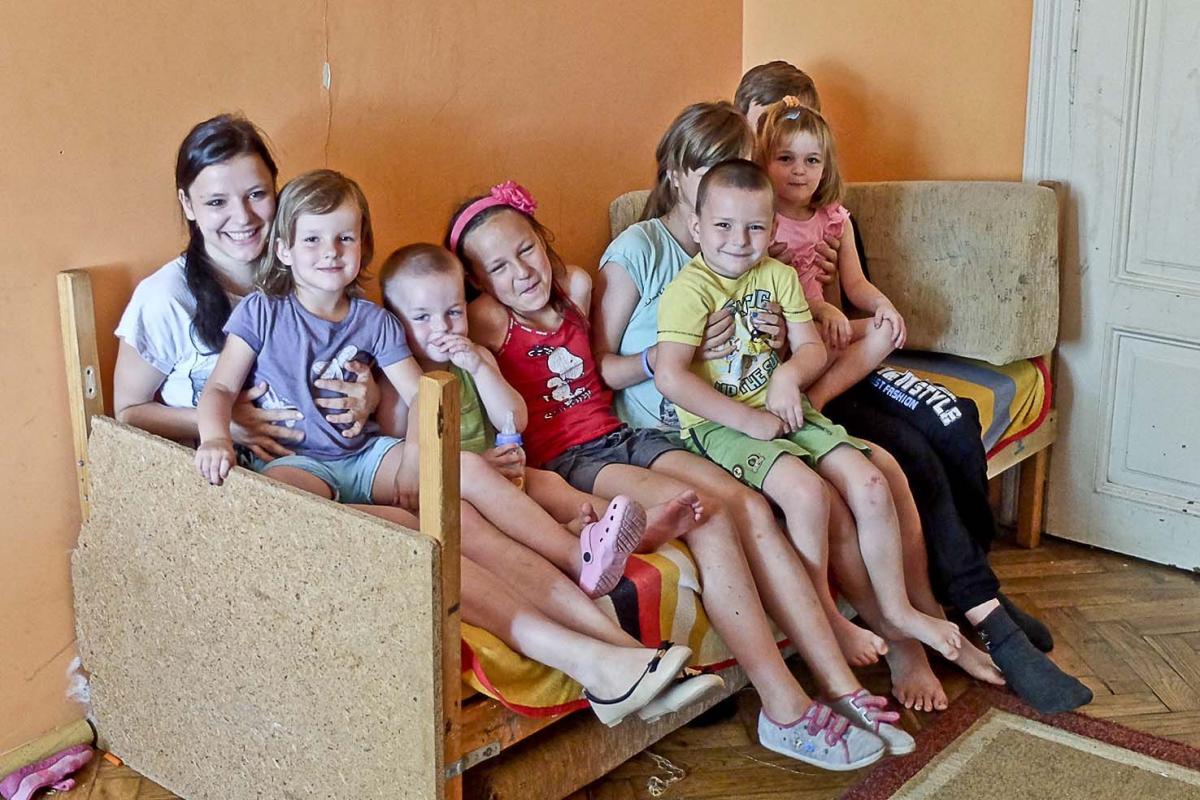Dzieci mają co jeść, ale chciałabym dać im normalne życie