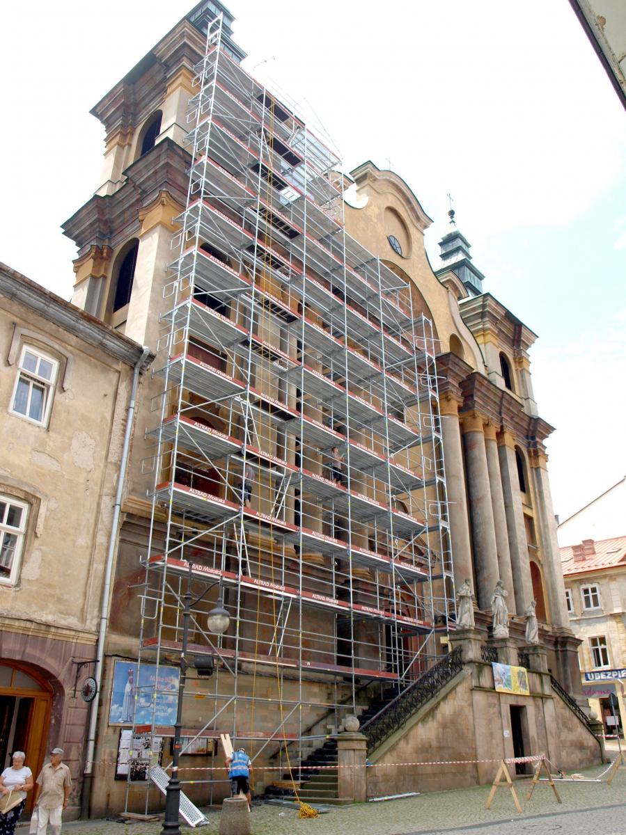 Kościół franciszkanów będzie wyremontowany w... połowie