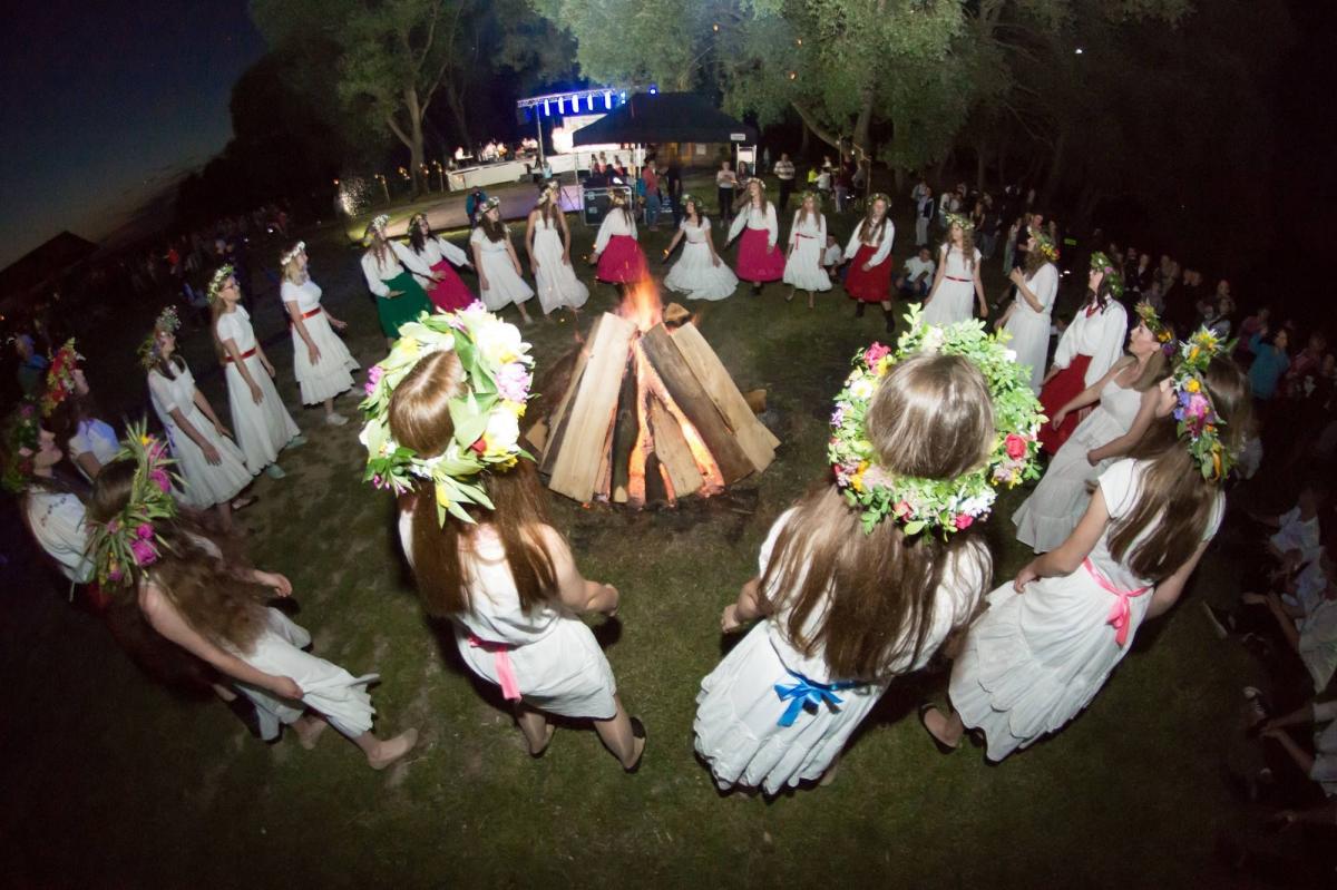 Ogień i woda, czyli dynowskie „Sobótki” 2017 [ZDJĘCIA]