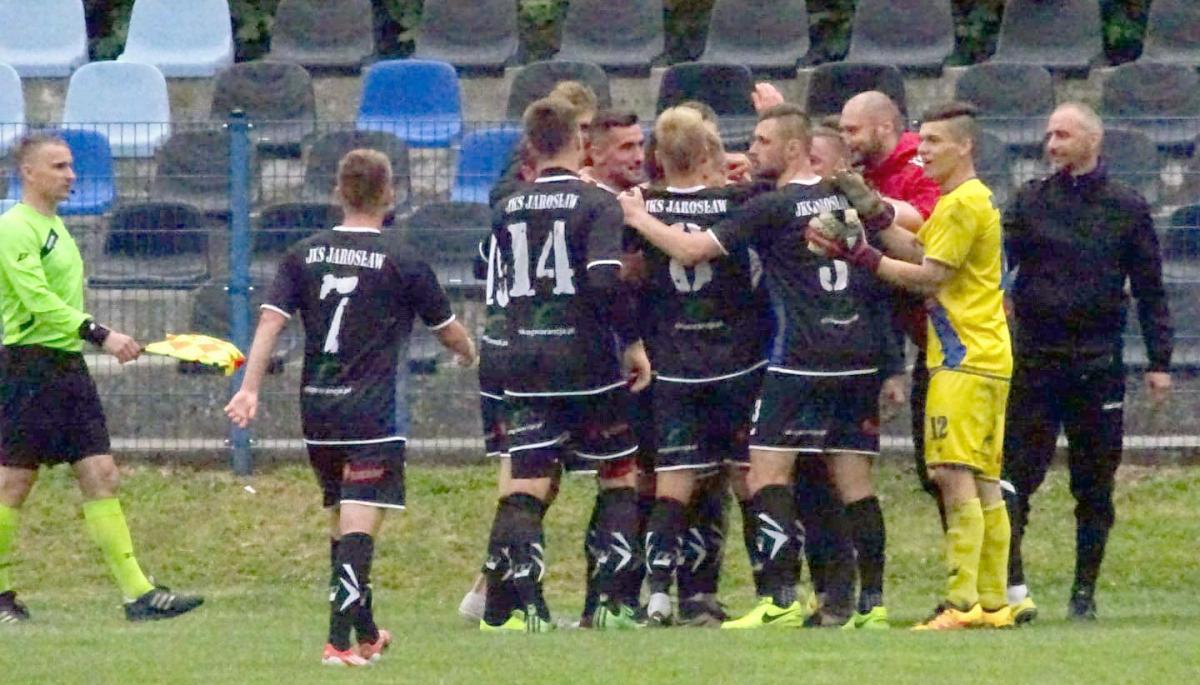 JKS 1909 zbił „górali” na finał. Garbarnia w II lidze