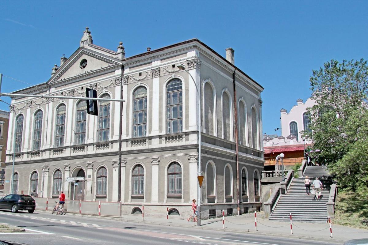 Powiat kupił zabytkową kamienicę od gminy żydowskiej