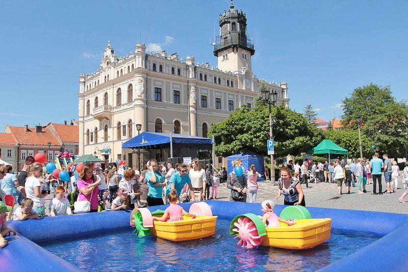 Dzieci zdominowały Rynek [ZDJĘCIA]