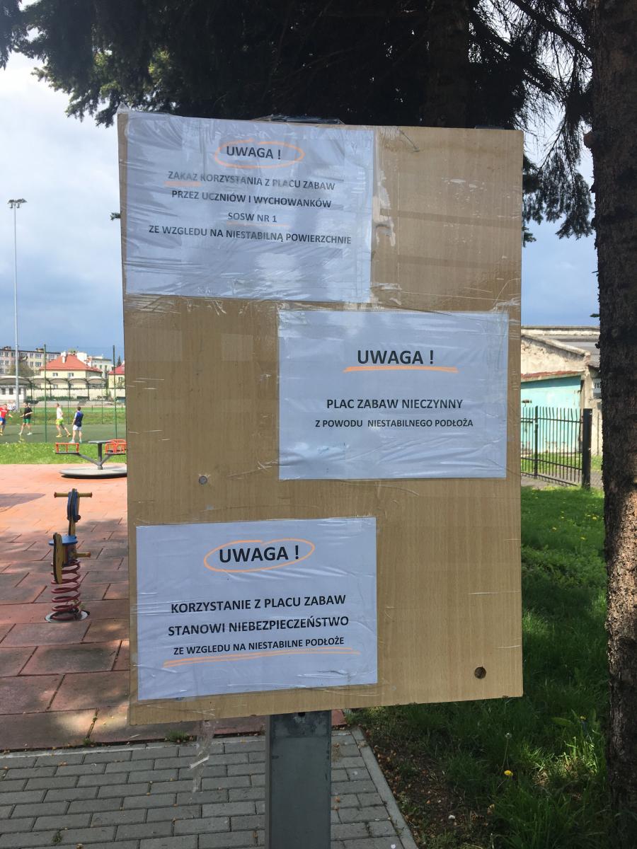 Łatwo przyszło, łatwo poszło? Plac zabaw przy SOSW nr 1 nieczynny