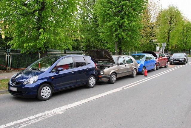 Zderzenie 5 pojazdów. 3 poszkodowanych [ZDJĘCIA]