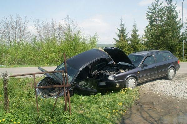 Zderzenie audi z oplem [ZDJĘCIA]
