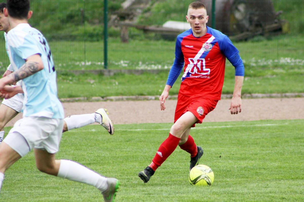 Derby dla Wólczanki Wólka Pełkińska. Dominacja absolutna Polonii. Piast pogonił „Morsy”