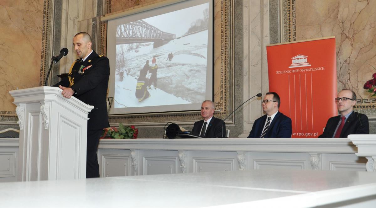 Daniel Dryniak odznaczony po... siedmiu latach