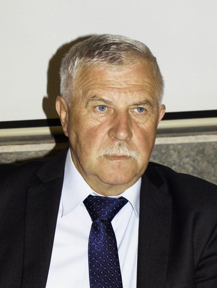 Mopy, szczotki, ręczniki... Co ląduje w kanalizacji?