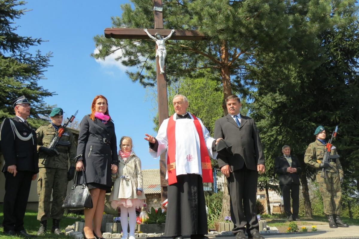 Uczcili pamięć o ofiarach katastrofy smoleńskiej