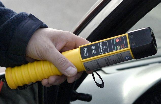 Pijany rowerzysta wjechał w samochód. Miał 3,5 promila