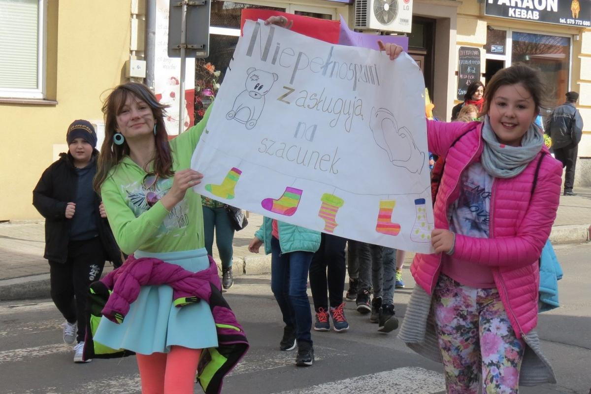 Skarpetki nie do pary były obowiązkowe [ZDJĘCIA]