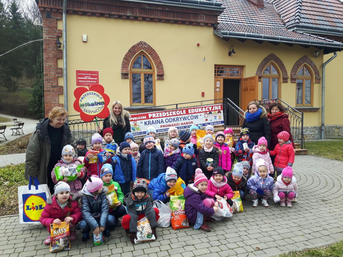 Przedszkolaki dla bezdomnych zwierząt