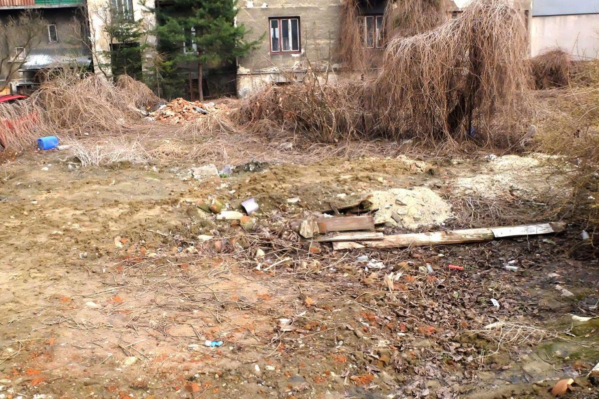 Okiem czepialskiego: śmietnisko przy Grunwaldzkiej