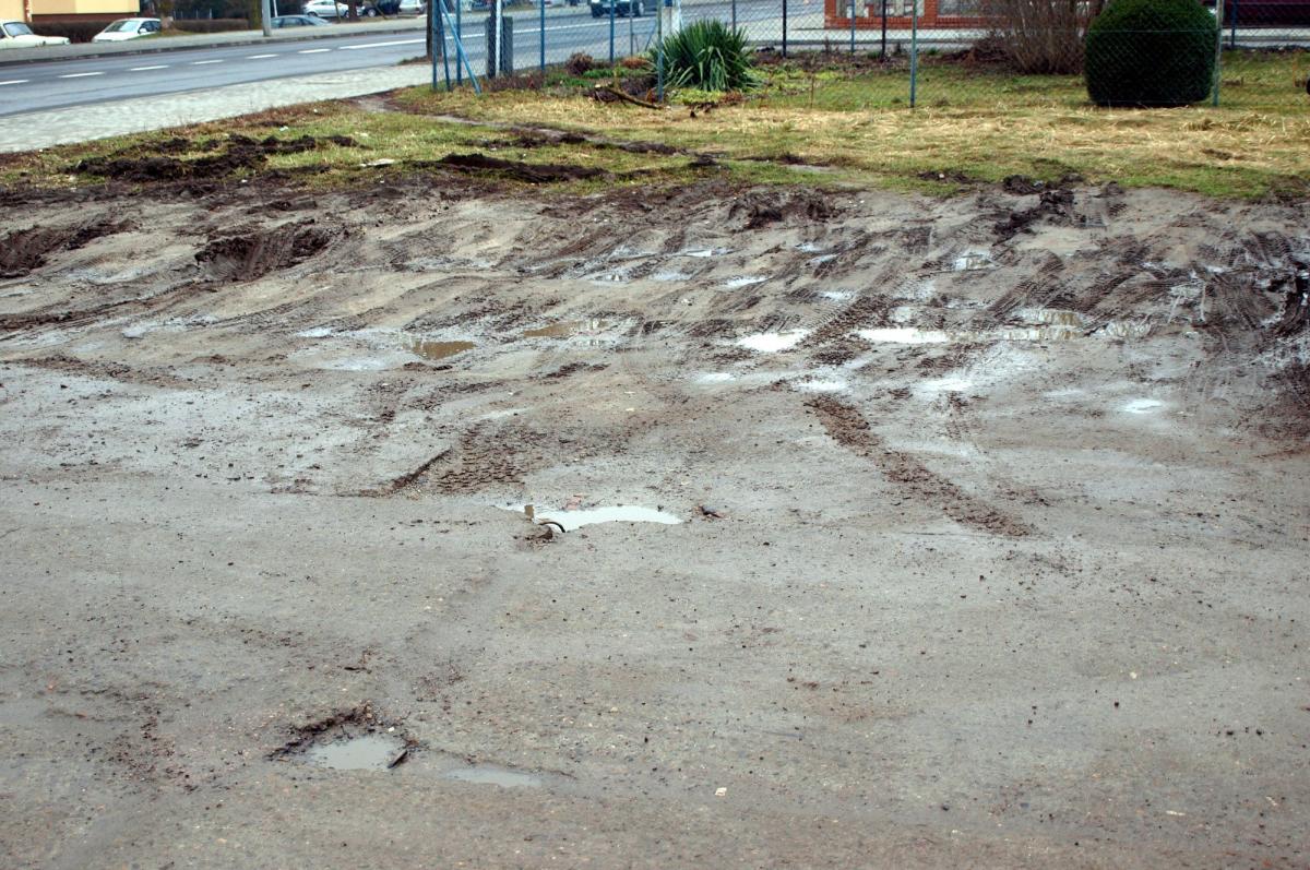 Na remont parkingu nie ma pieniędzy