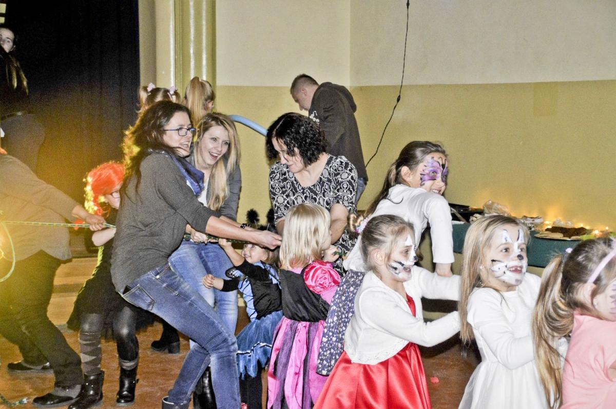 Charytatywny bal maluchów