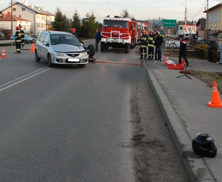 Potrącenie 15-latki, zderzenie motocykla i osobówki, a na finał czołówka
