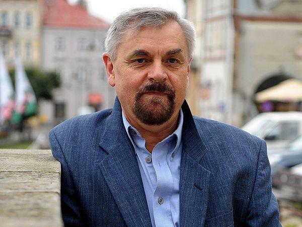  Dr Stanisław Stępień w radzie programowej