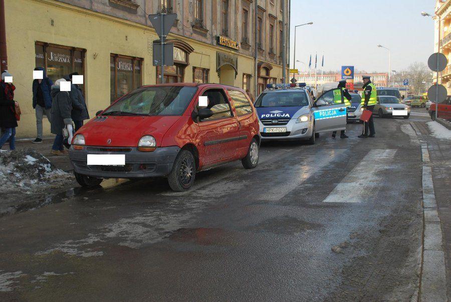 Potrącił pieszą na przejściu