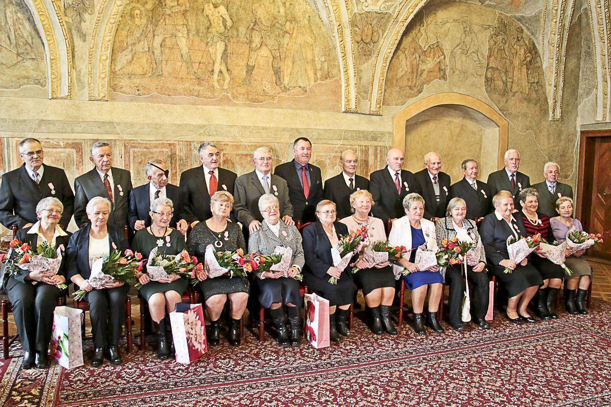 Szczęśliwa trzynastka. Złoci jubilaci odebrali medale