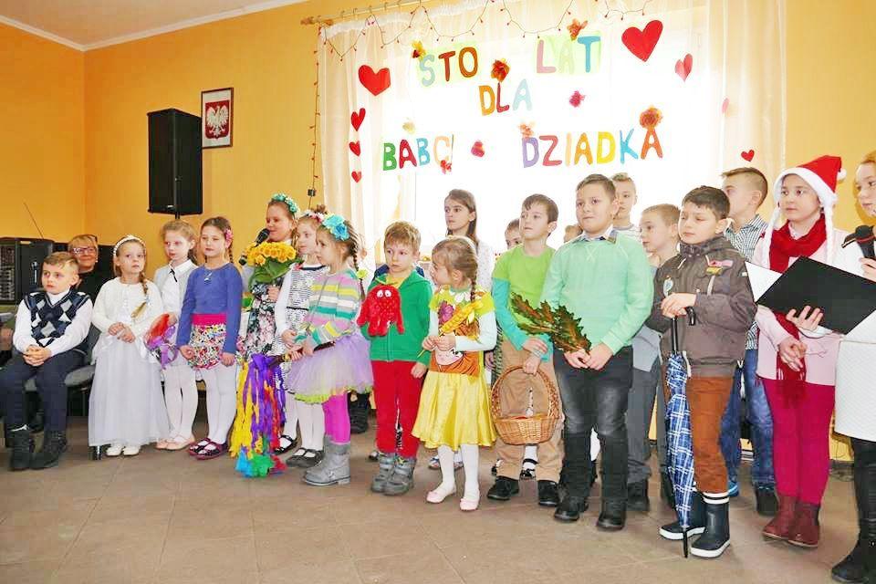 Do czego potrzebni są dziadkowie? Do kochania!