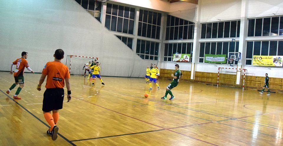 Lider pokonany w Zarzeczu