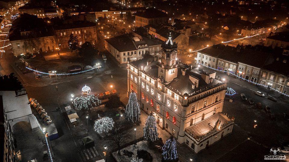 Przemyśl, Jarosław? Które miasto najładniej rozbłysło na święta? Głosuj!