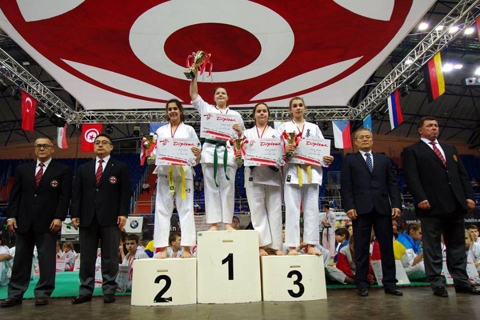 Sukcesy młodych karateków