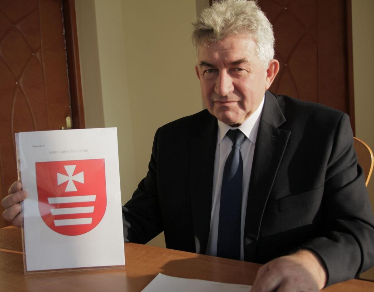 Krzyż wraca do herbu Pruchnika