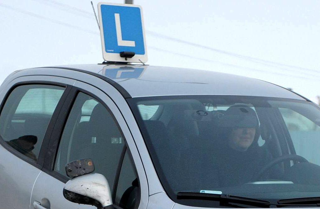 Młodzi kierowcy będą na cenzurowanym