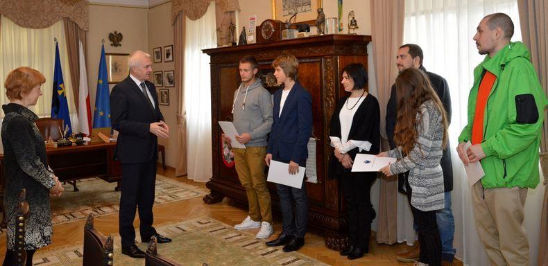 12 tys. na stypendia dla twórców. W tym roku miasto wyróżniło 4 osoby