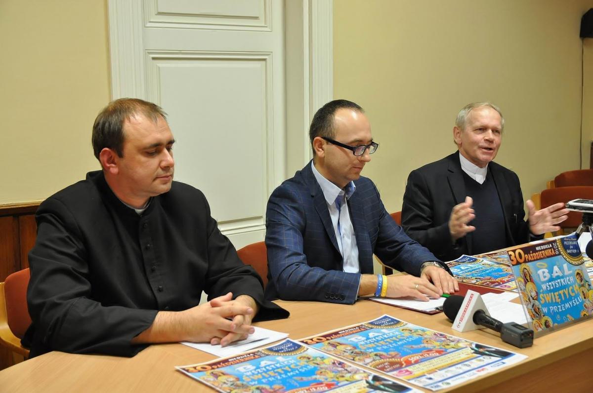 Wszyscy święci zabalują w Przemyślu