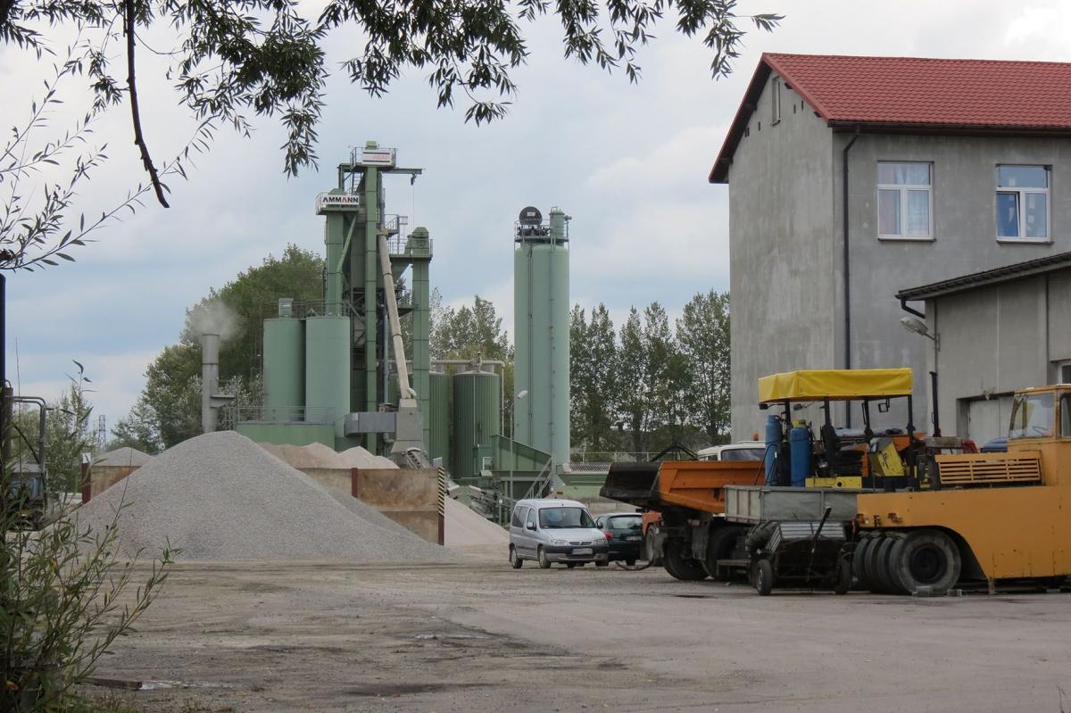 Asfaltowania zostaje przynajmniej do końca roku