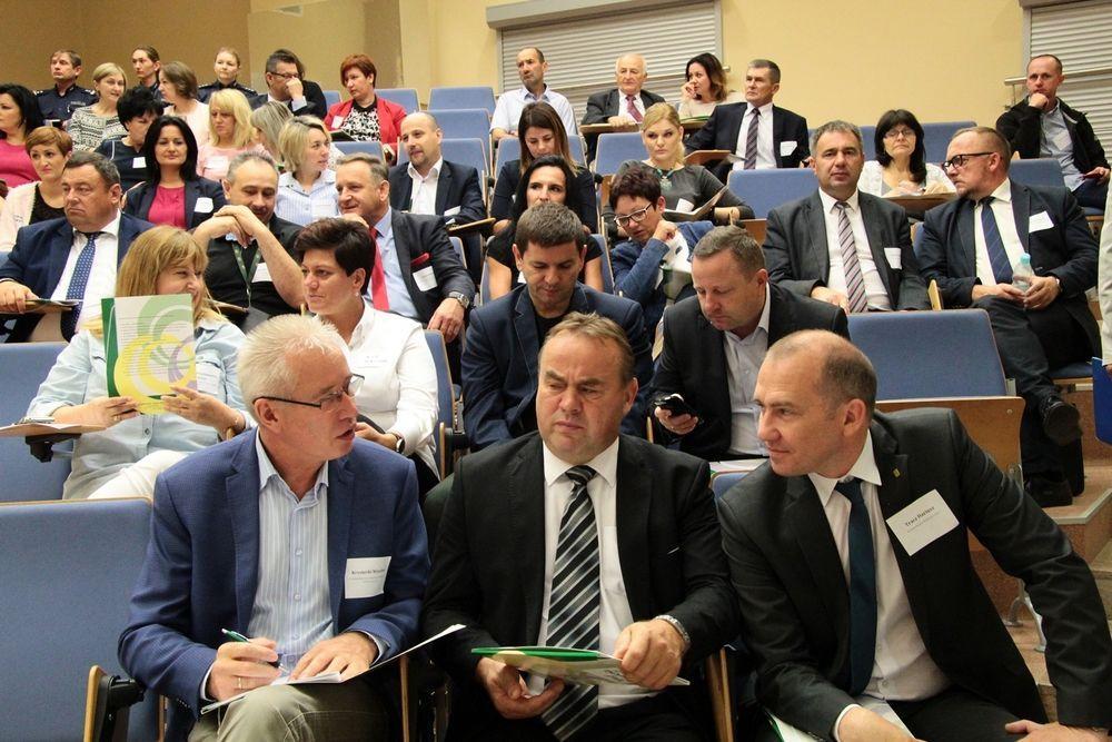 Czym możemy się chwalić, a czego wstydzić 