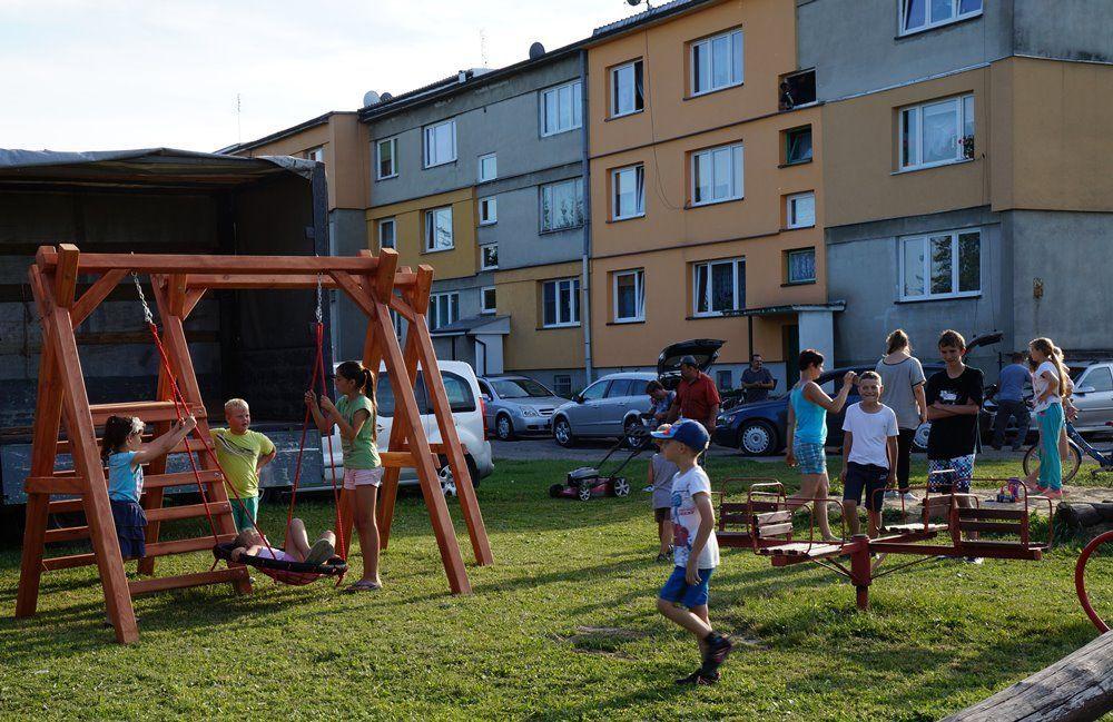 Nowy plac zabaw w miejscu dawnego PGR [ZDJĘCIA]