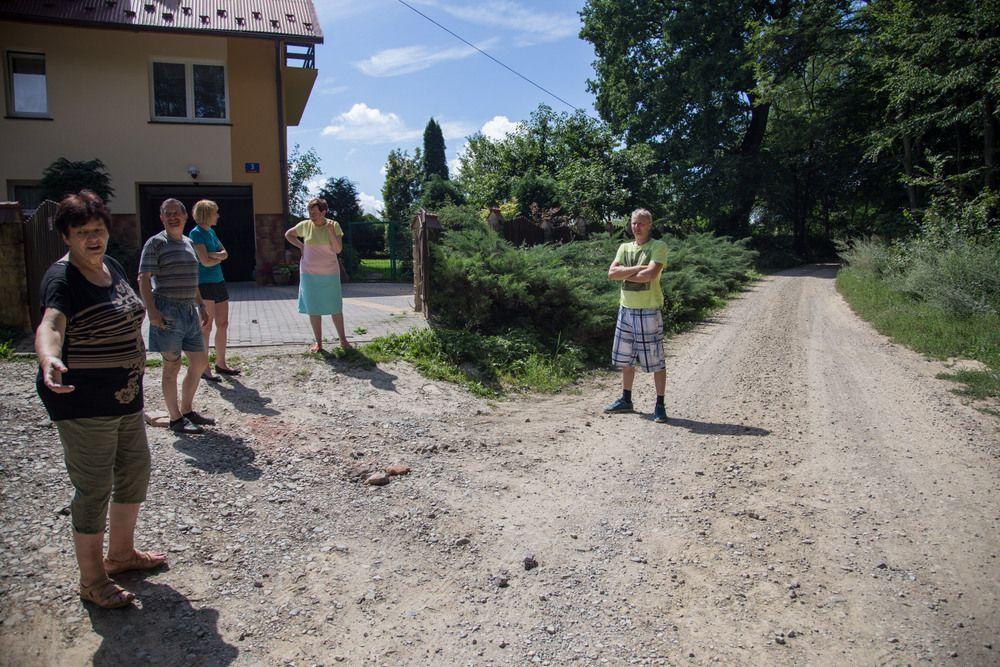 Mieszkańcy: urzędników zapraszamy na kawę z... piaskiem