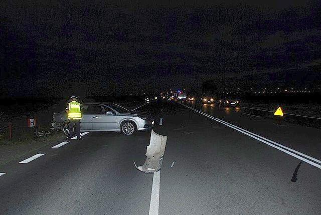 Groźny wypadek w Skołoszowie. 4 osoby ranne